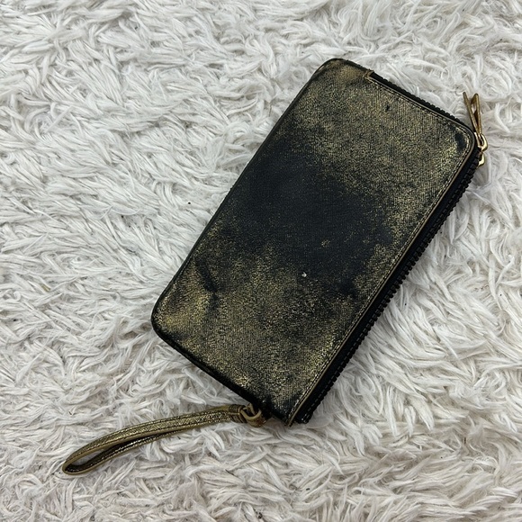 Lululemon Wristlet - Picture 3 of 5